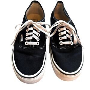 Vans Classic Black and White Casual Shoes Sneakers Unisex Size 7 Men Women 8.5